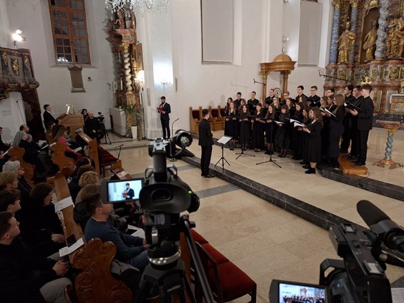 ​POGLEDAJTE - Korizmeni koncert Zbora mladih Varaždinske biskupije 2024.